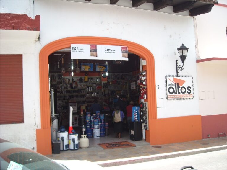 10602 ferreteria y materiales de construccion de los altos 768x576