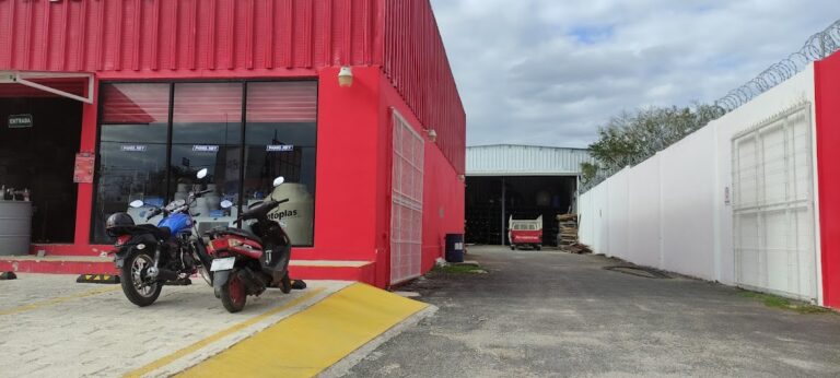 10992 ferrolaminas 768x346