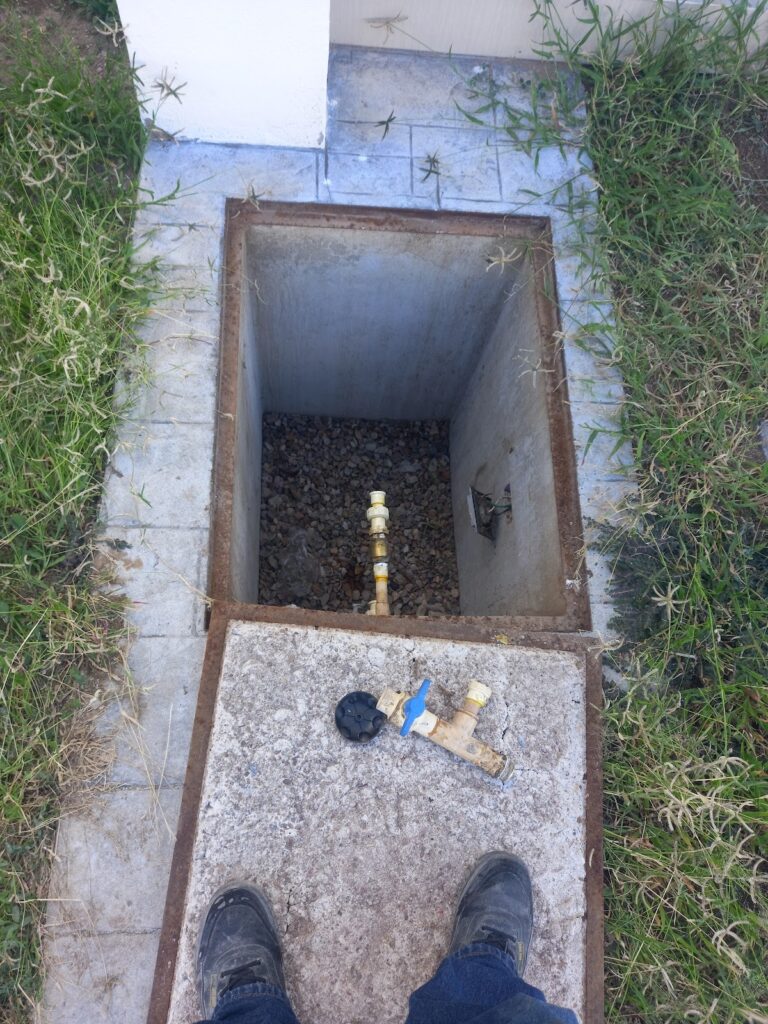 1129 fontaneria electricidad 768x1024