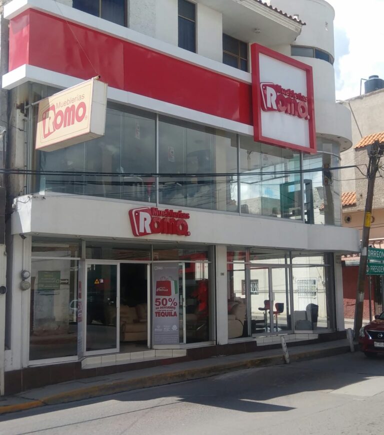 11536 mueblerias romo 768x870