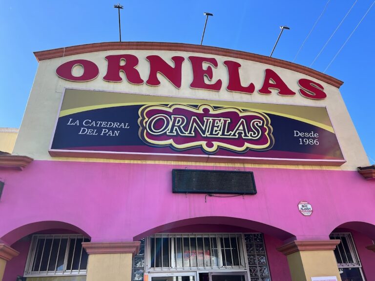 12064 panaderia ornelas 768x576