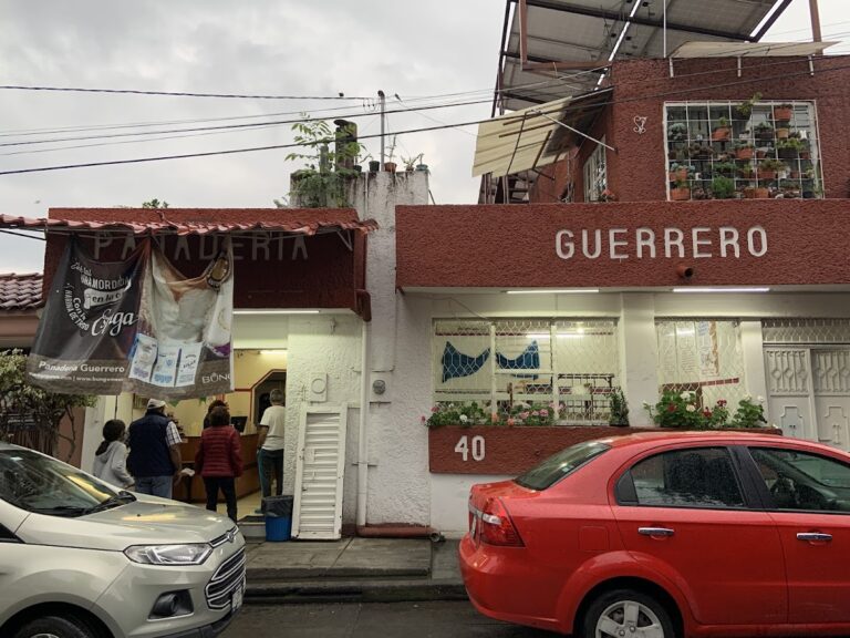 12319 panaderia guerrero 768x576