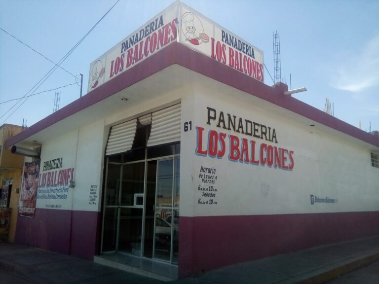 12545 panaderia balcones 768x576