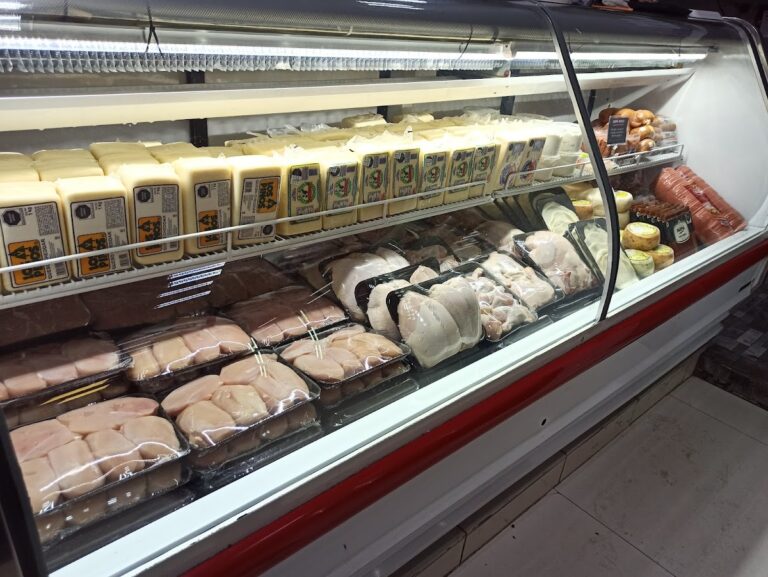 12650 carniceria san agustin 768x577