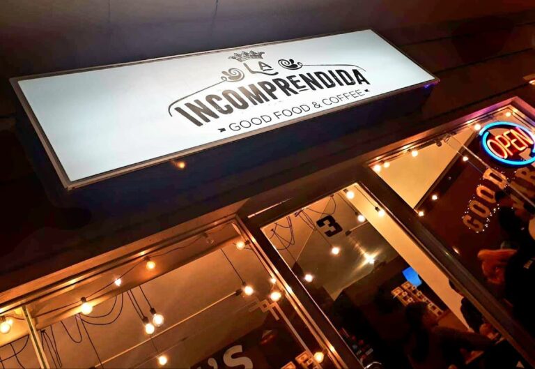 13502 elena cafe 768x529