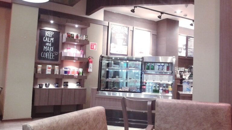 13568 cafe santa cruz 768x432