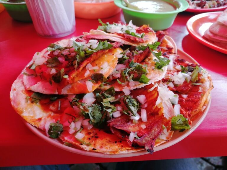 13850 taqueria el volcan 768x576