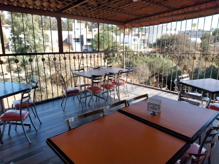 14066 taqueria la gran avenida 768x576