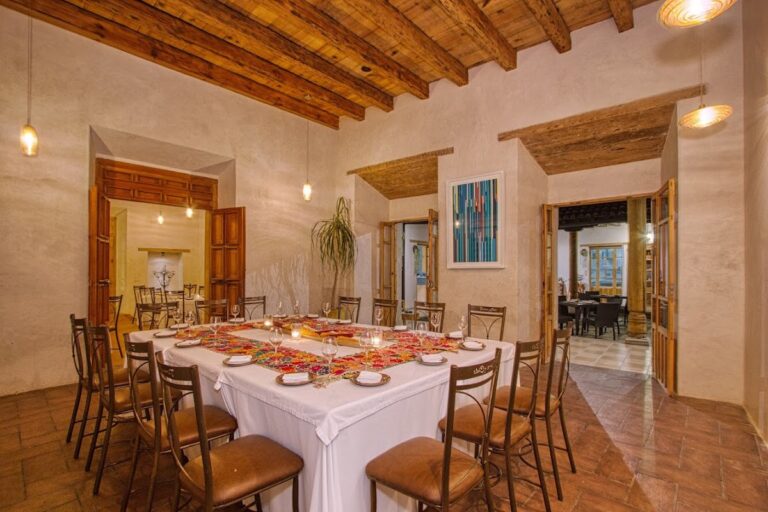 14220 tierra y cielo restaurante 768x512