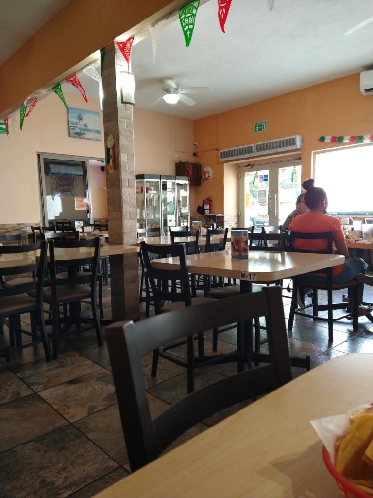 14532 mariscos 2000 768x1024