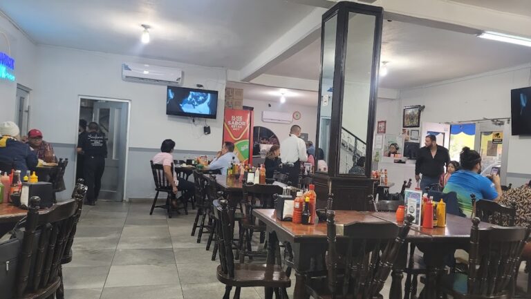 14554 super mariscos medina 768x433