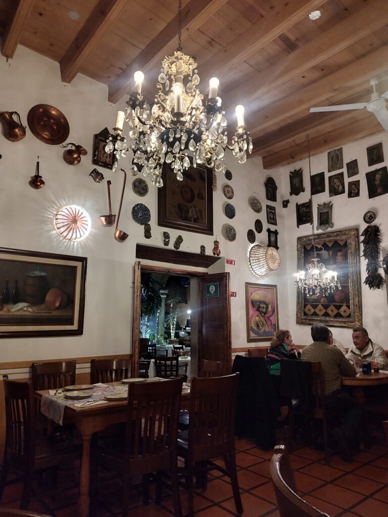 14724 la fonda de la tia chona 768x1024