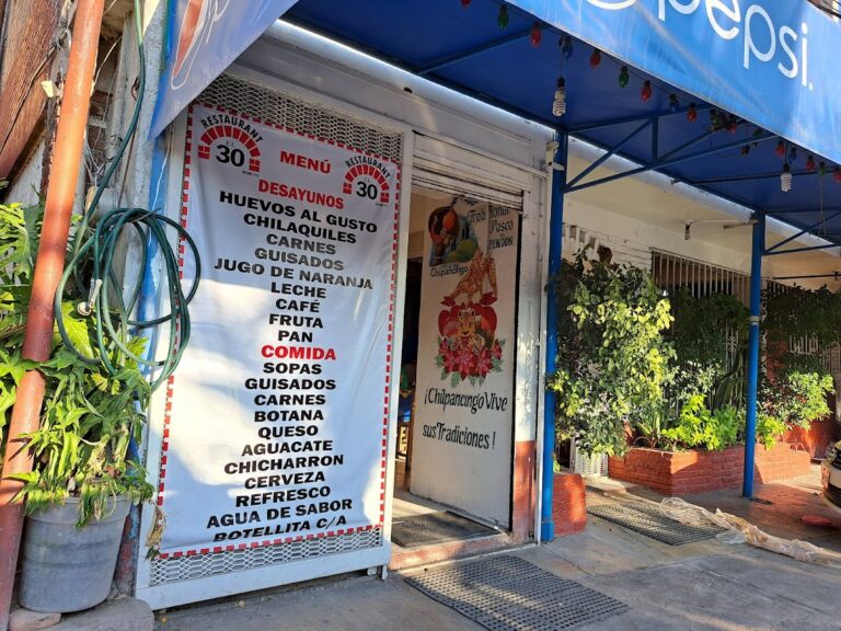 14772 restaurant el 30 768x576