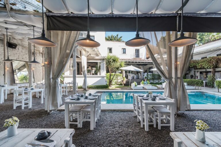 14854 house restaurant 768x513