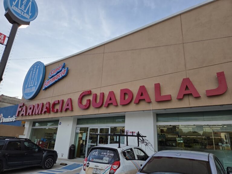 16123 farmacia guadalajara 768x576