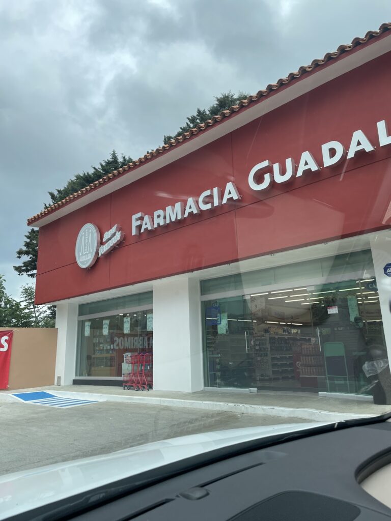 16159 farmacia guadalajara 768x1024