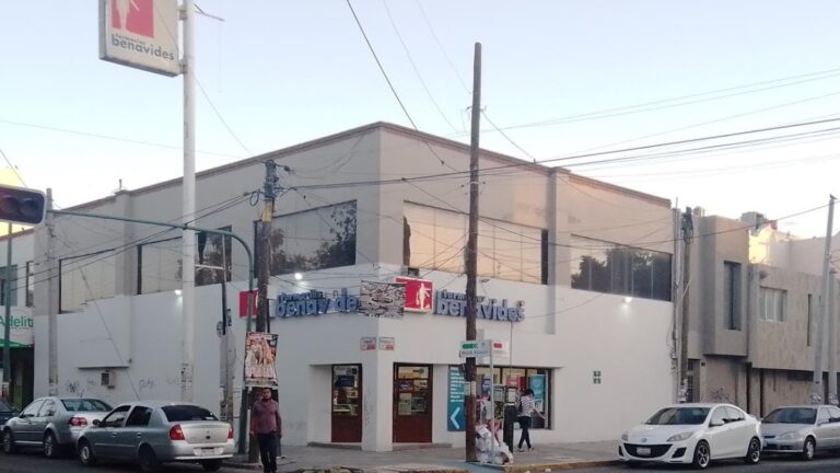 16178 farmacias benavides 768x432