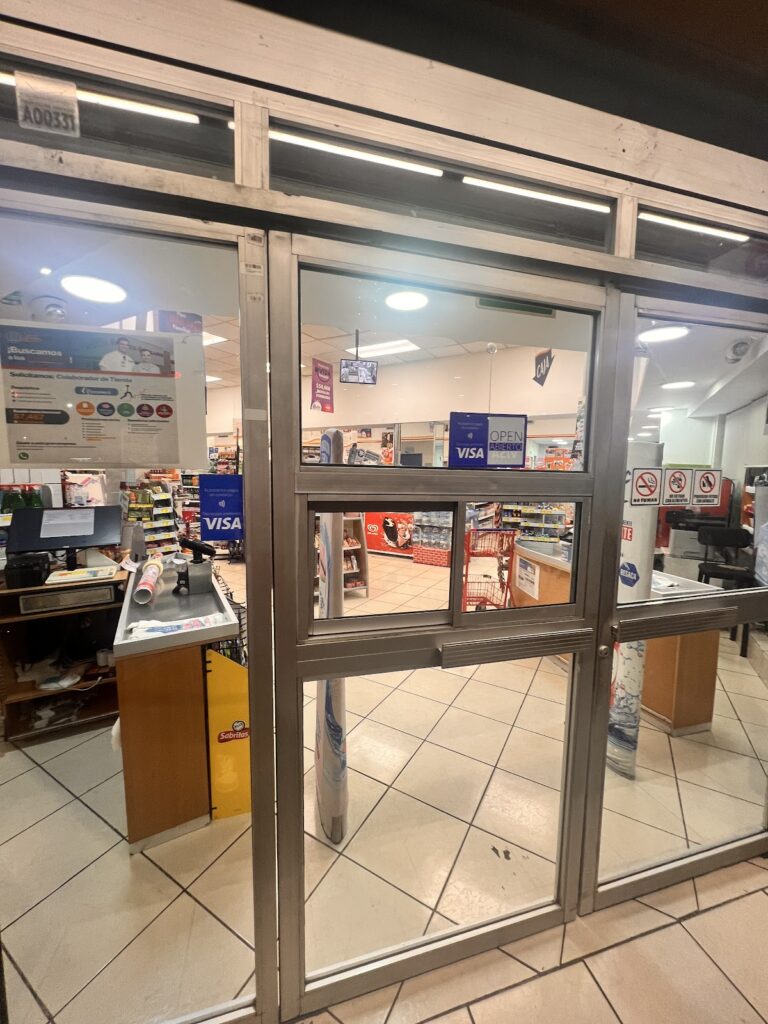 16373 farmacias guadalajara 768x1024