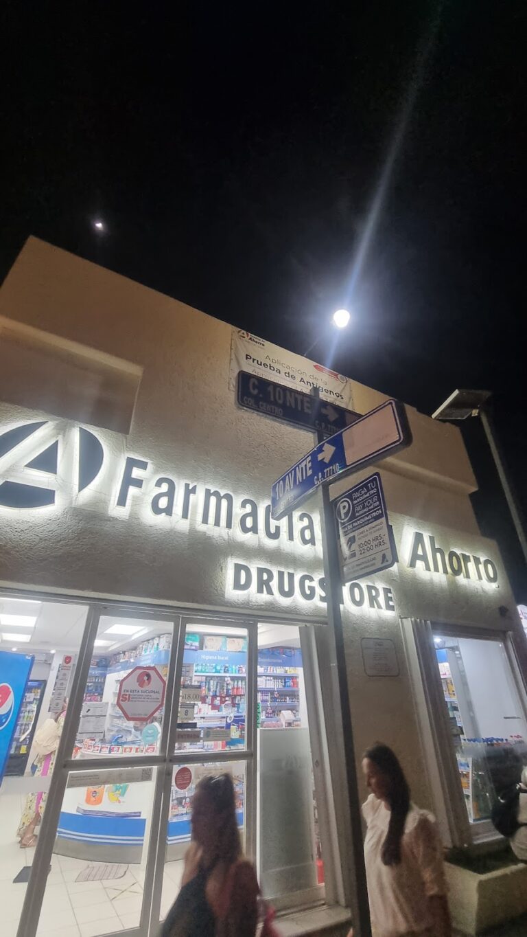 16406 farmacias del ahorro pelicanos 768x1364