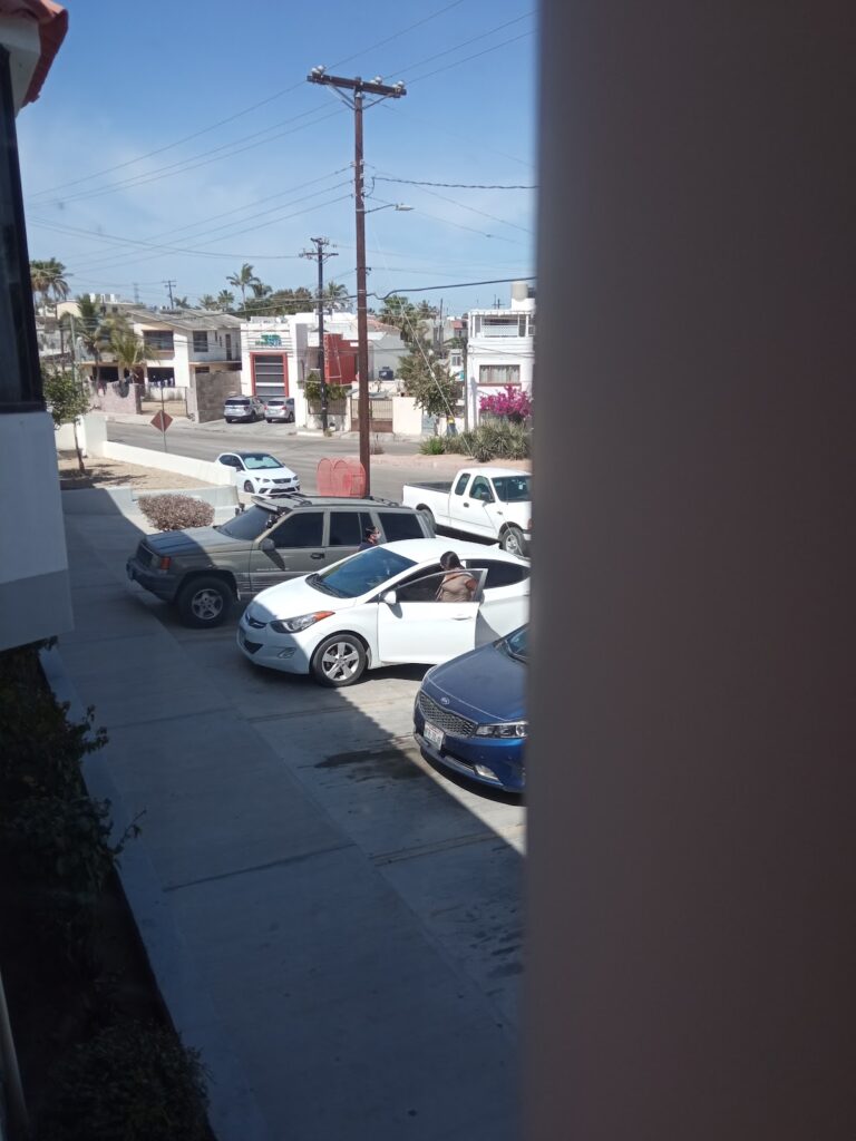 16592 clinica san jose 768x1024