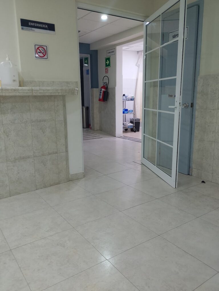 16614 hospital especialidades 768x1020