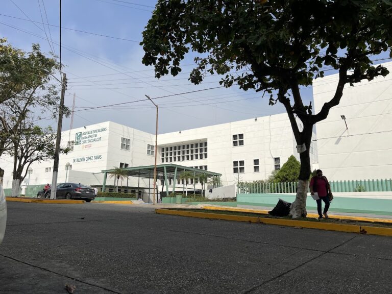 17165 imss bienestar de coatzacoalcos dr. valentin gomez farias 768x576