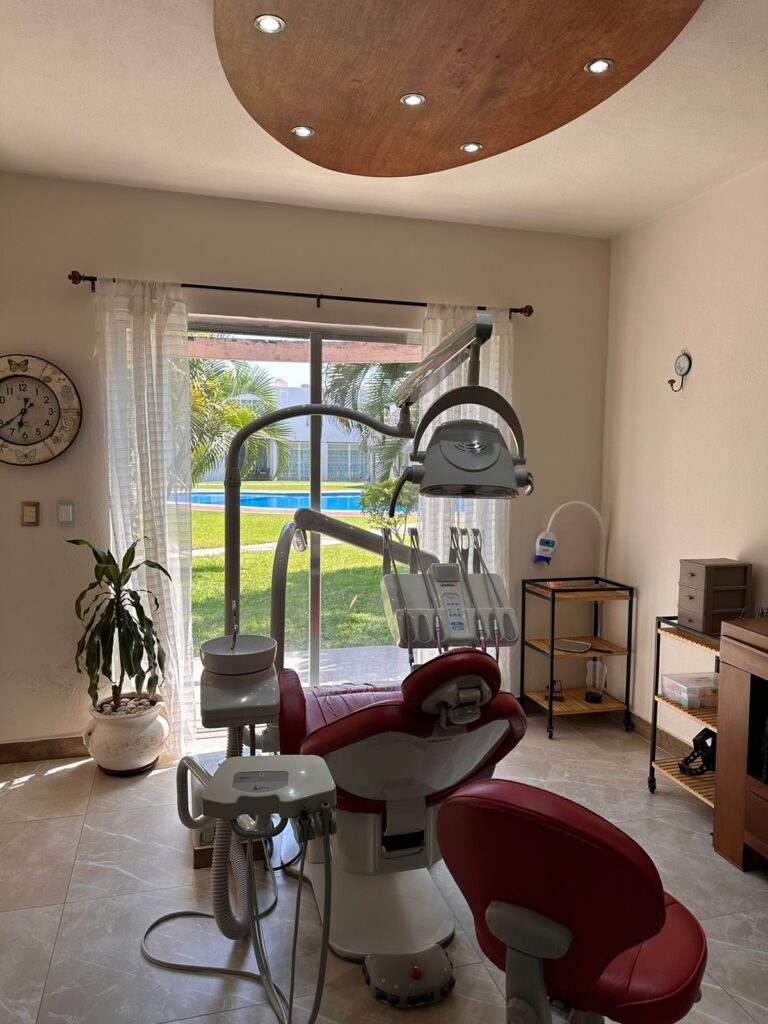 17228 dra. perla gonzalez 768x1024