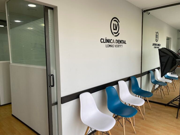 17308 clinica dental lomas verdes 768x576