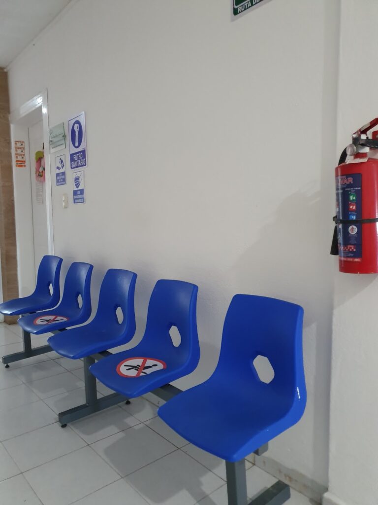 1731 centro medico dra. lucia bojorquez internista 768x1024