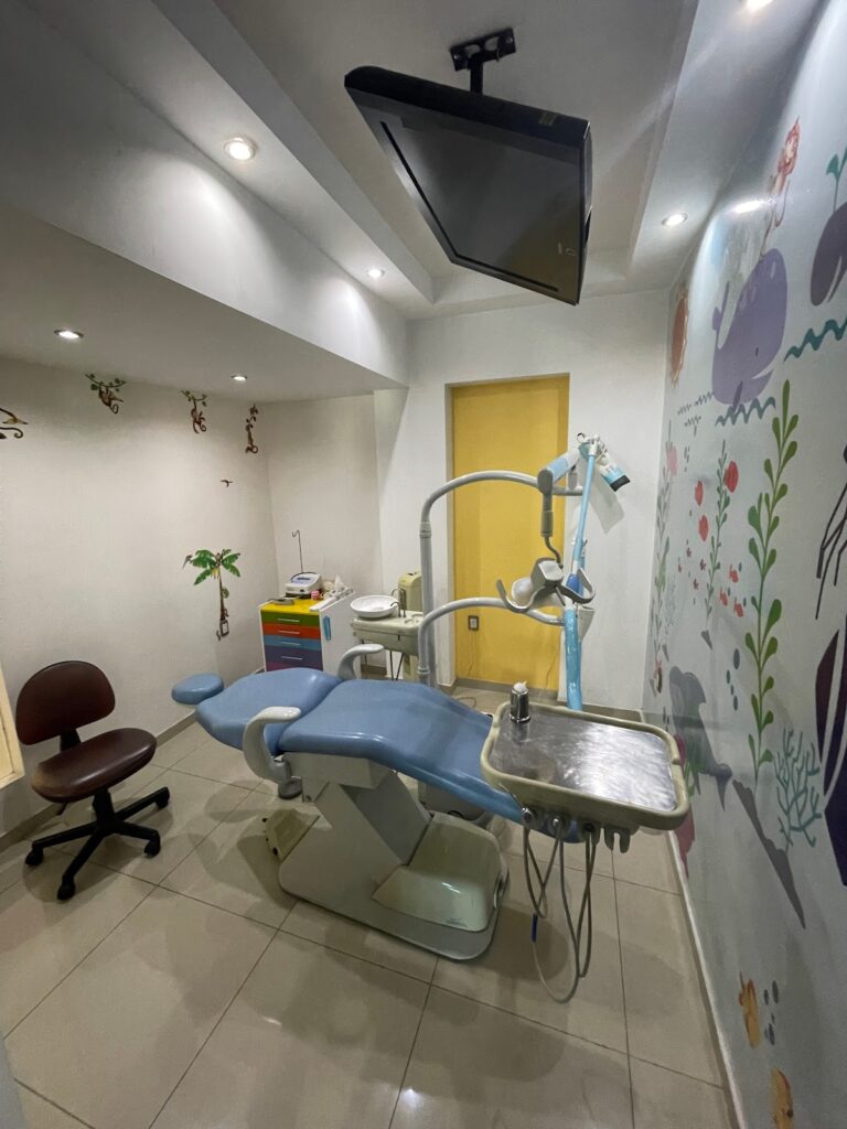 17323 natural sonrisa clinica dental 768x1024