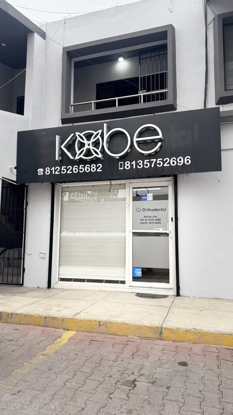 17385 dentista en monterrey 8211 kobe dental 768x1365