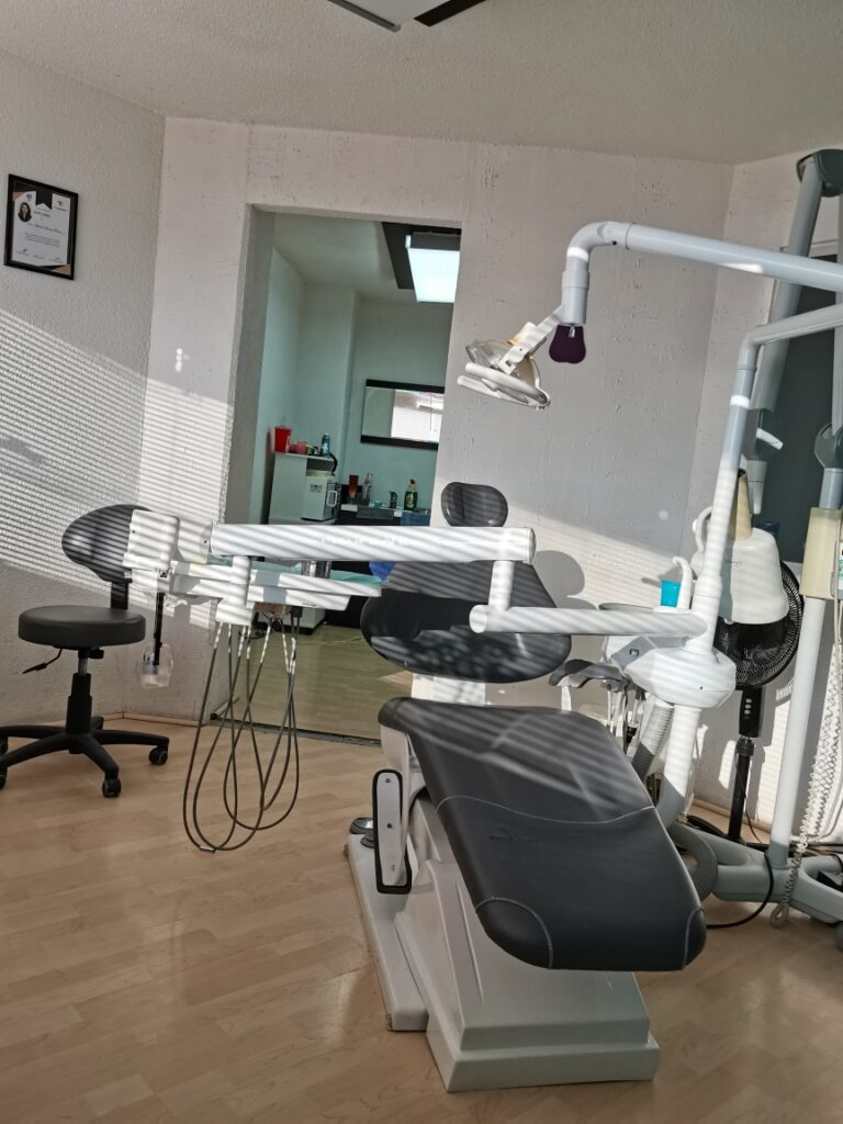 17429 odontologia integral queretaro y estetica dental 768x1024