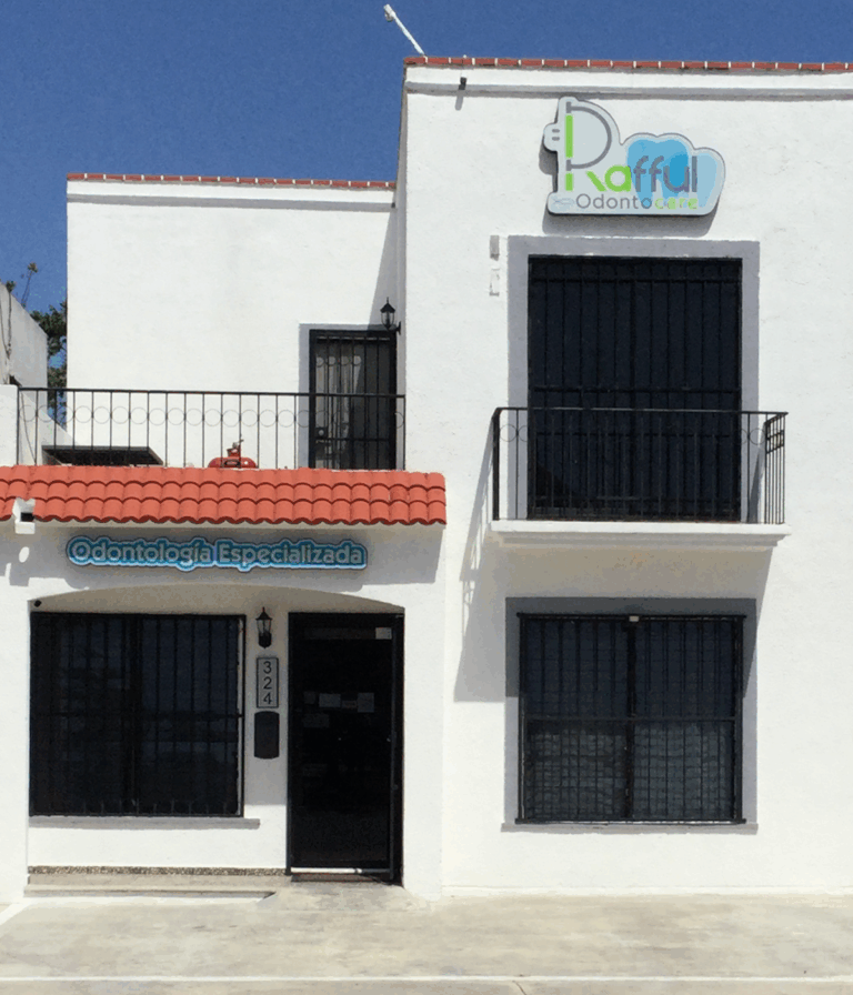 17435 dentista playa del carmen 768x896