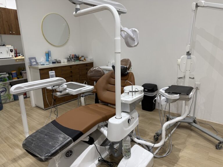 17449 clinica dental tulum 768x576