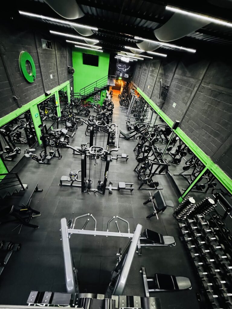 18189 gimnasio oxygen center 768x1024