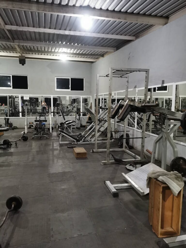 18235 heber gym tecoman 768x1024