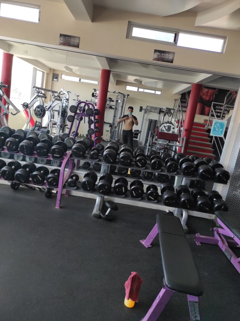 18295 attitude fitness 768x1027