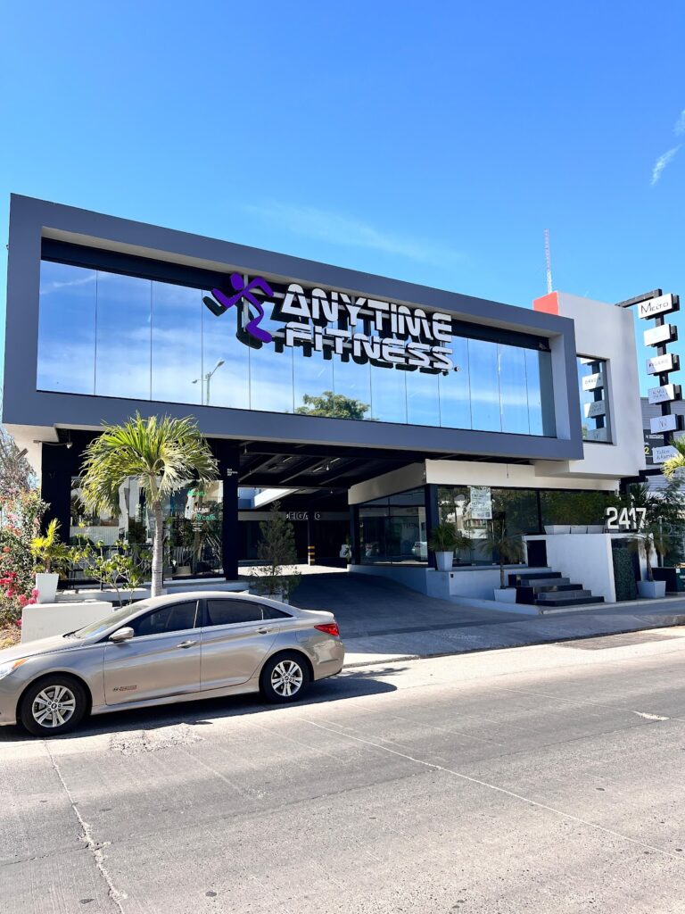 18494 anytime fitness culiacan 768x1024