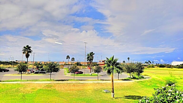 18564 gimnasio multidisciplinario de la uat nuevo laredo 768x432