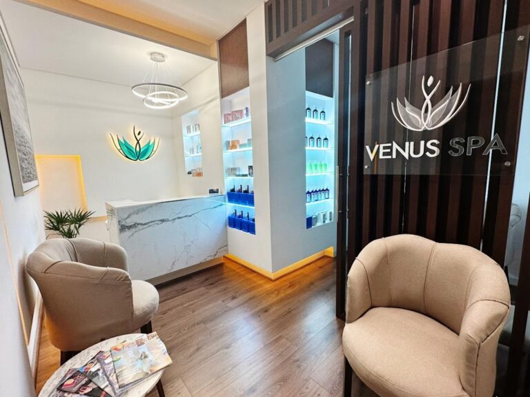 18789 venus spa 768x576