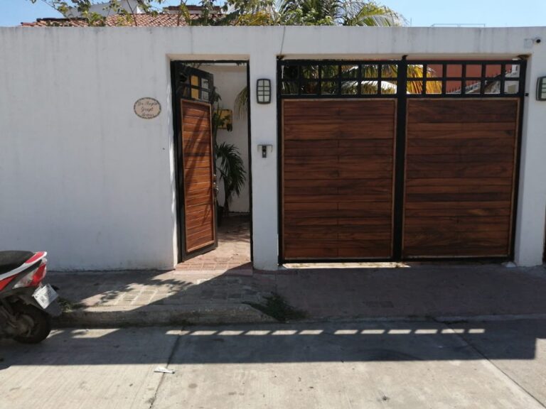 1956 dr.rogelio b. grayeb armas iamat center 768x576