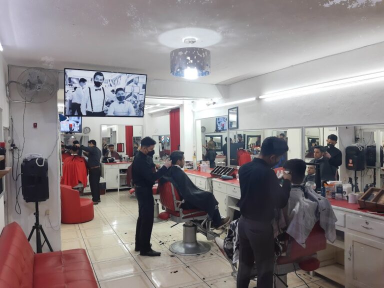 19582 barberia tinajero 768x576