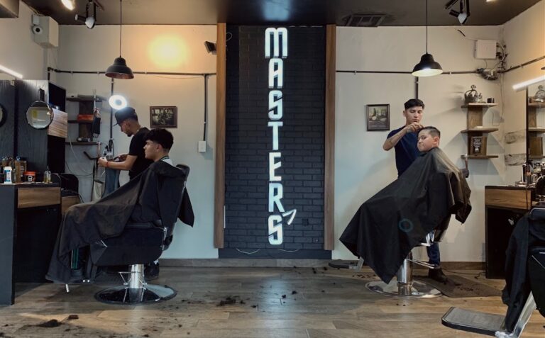 19608 masters barber unidad 768x477