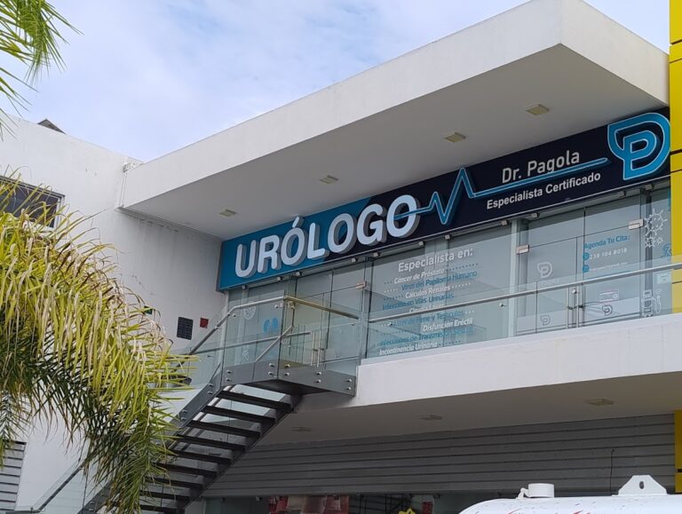 2141 dr pagola urologo certificado en tehuacan 768x579