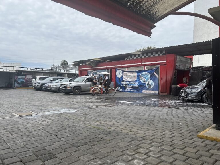 23419 autolavado premium rapidos y limpios 768x576