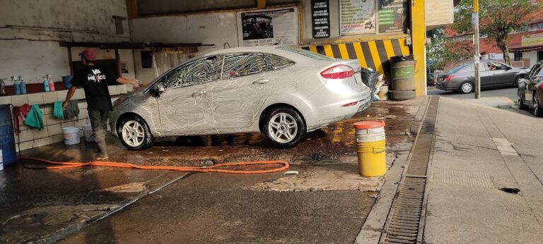 23546 lavamania carwash 768x346