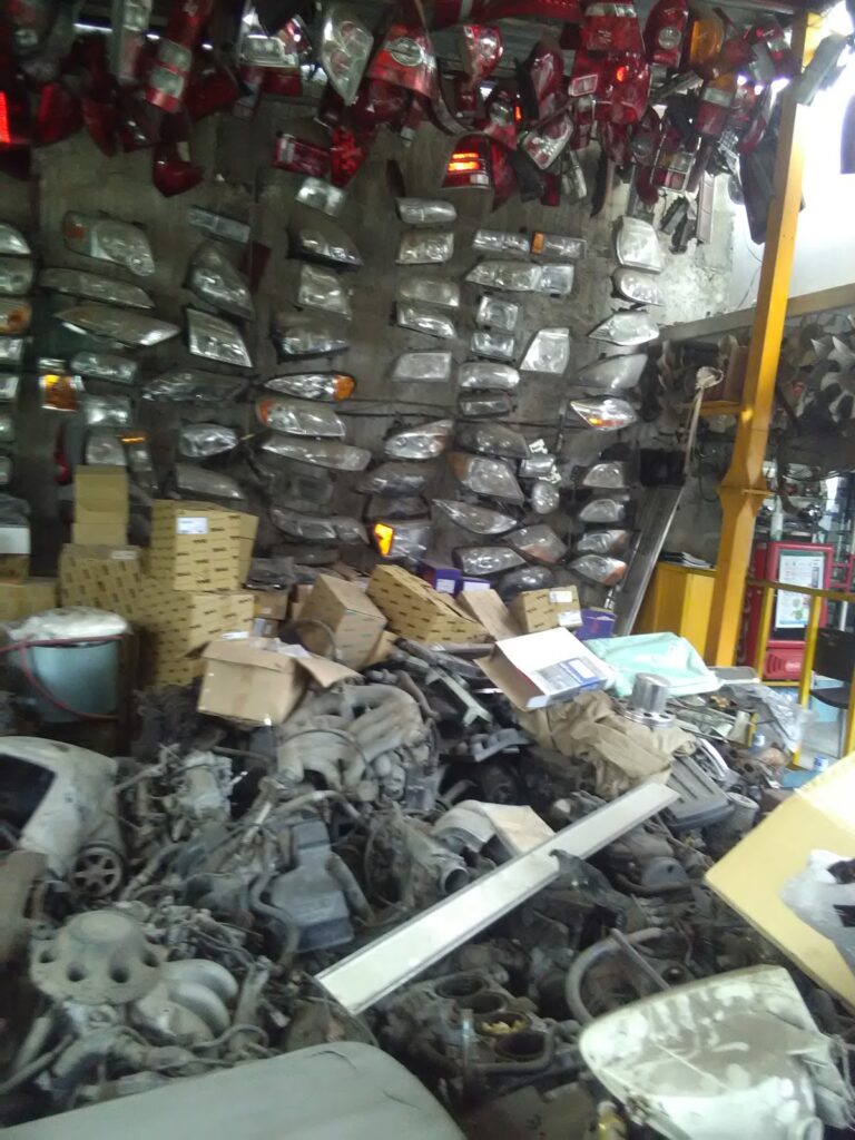 23730 autopartes guzman 768x1024