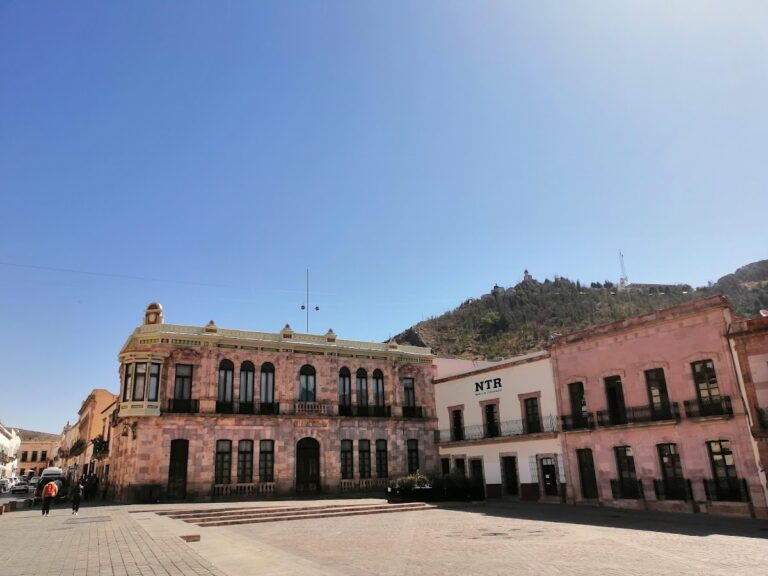 25121 infante lopez daniel lic 768x576