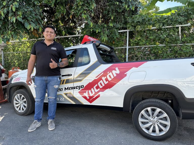 28850 escuela de manejo yucatan siglo xxi 768x576