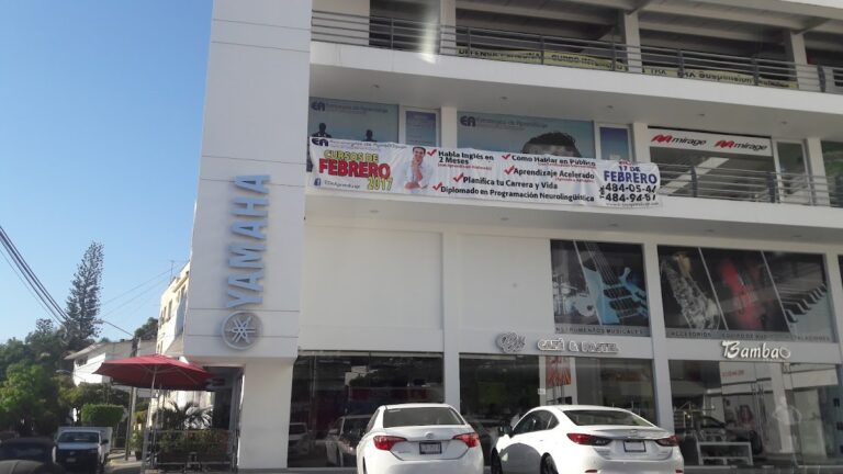 29000 yamaha academia music shop 768x432